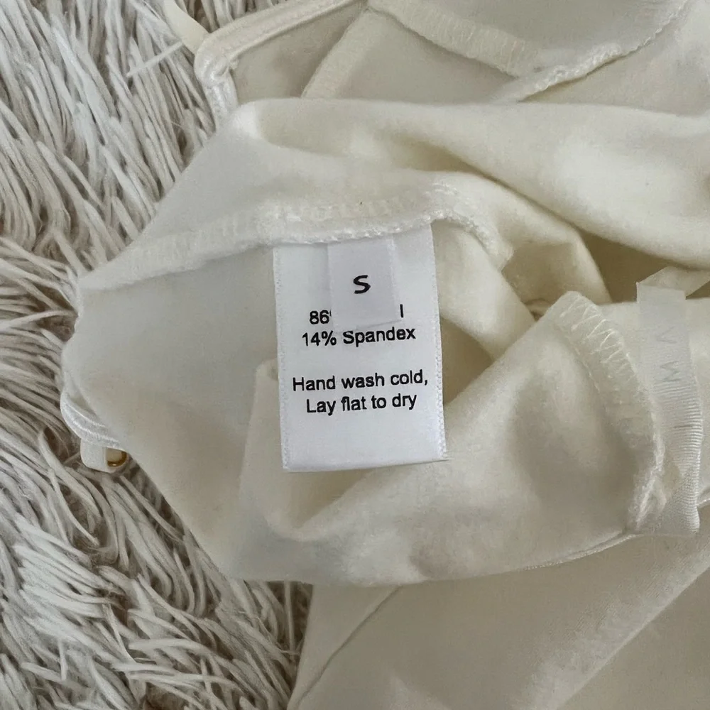 ❌SOLD❌AYAI • Kaat bodysuit in white - Picture 11 of 11